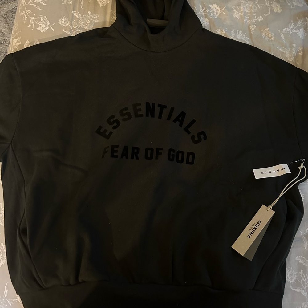 Fear of God Essentials Mens Jet Black Sweatsuit